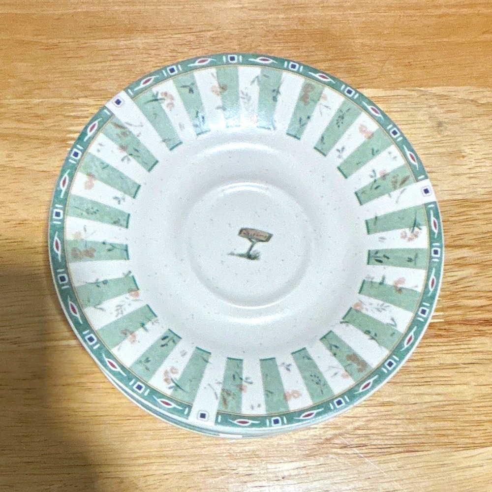 Pfaltzgraff Naturewood Stoneware Saucers Floral Green/White 7in Set of 6